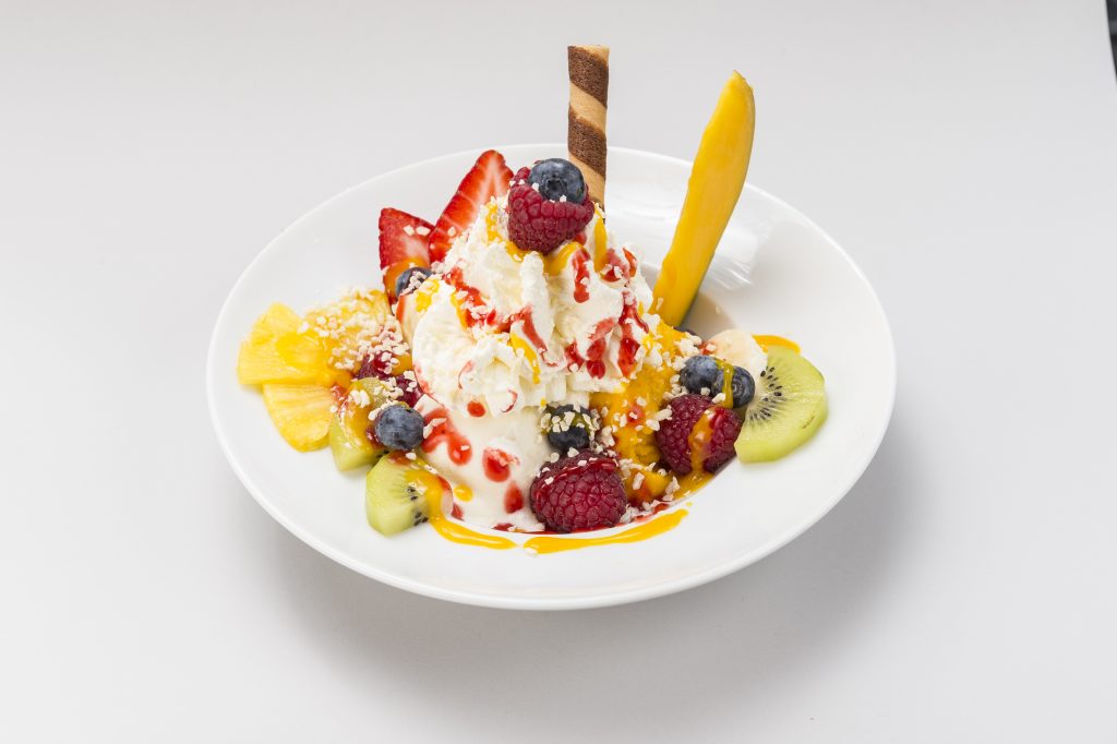 Fruchtbecher in der Eisbar Bayreuth