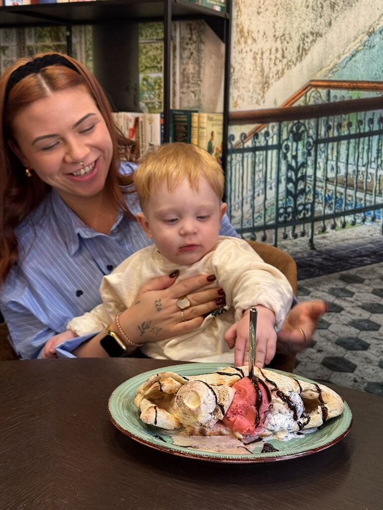 Pizza/Eis/Bar Eissandwich